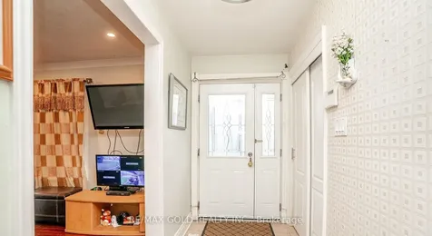 37 Carlyle Crescent Brampton ON L6W 2Y9