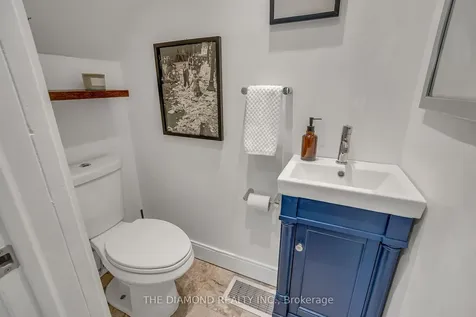 129 Earlscourt Avenue Toronto ON M6E 4A8