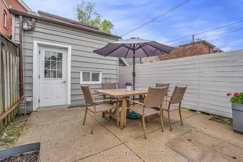 129 Earlscourt Avenue Toronto ON M6E 4A8