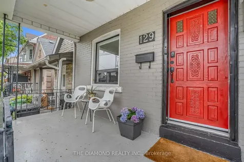 129 Earlscourt Avenue Toronto ON M6E 4A8
