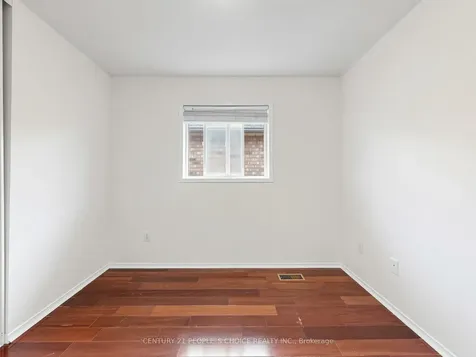 5362 Marblewood Drive Mississauga ON L5V 2L9