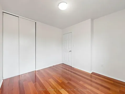 5362 Marblewood Drive Mississauga ON L5V 2L9