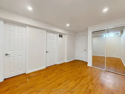 5362 Marblewood Drive Mississauga ON L5V 2L9