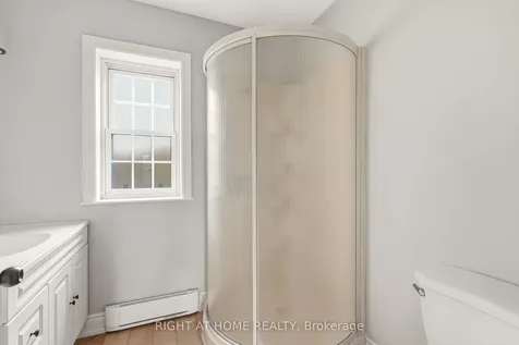204 Jasper Street Milton ON L9T 1T5