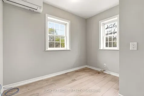 204 Jasper Street Milton ON L9T 1T5