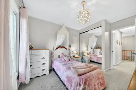 50 Lancewood Crescent Brampton ON L6S 5Y6