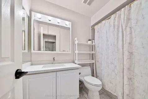 50 Lancewood Crescent Brampton ON L6S 5Y6
