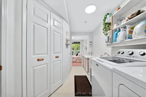 50 Lancewood Crescent Brampton ON L6S 5Y6
