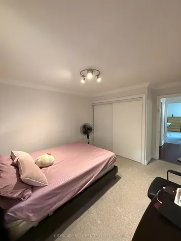 1318 Cartmer Way Milton ON L9T 6K1