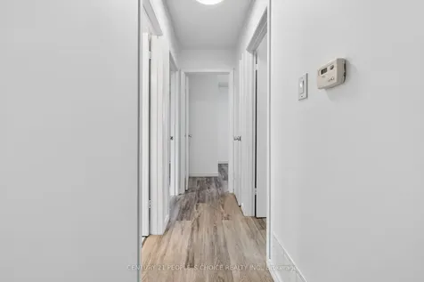 3404 Monica Drive Mississauga ON L4T 3E7