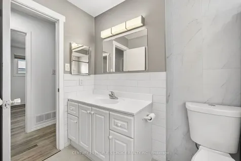 3404 Monica Drive Mississauga ON L4T 3E7