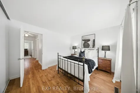 2779 Gananoque Drive Mississauga ON L5N 2E4