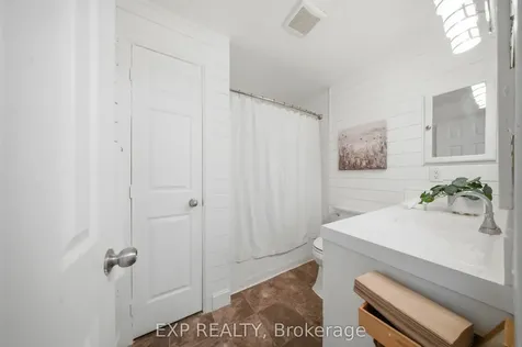 2779 Gananoque Drive Mississauga ON L5N 2E4