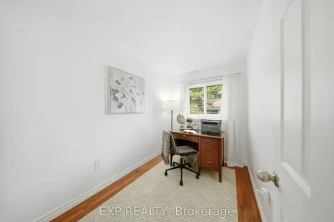 2779 Gananoque Drive Mississauga ON L5N 2E4