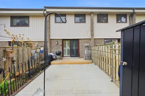 2779 Gananoque Drive Mississauga ON L5N 2E4
