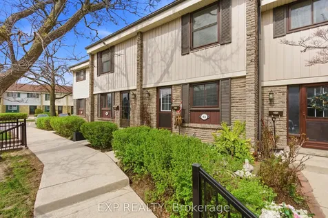 2779 Gananoque Drive Mississauga ON L5N 2E4