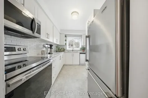 2779 Gananoque Drive Mississauga ON L5N 2E4