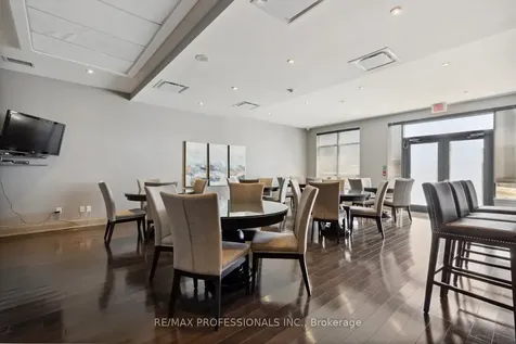 1135 Royal York Road Toronto ON M9A 0C3