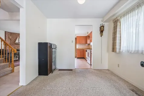 2330 Marine Drive Oakville ON L6L 1C3