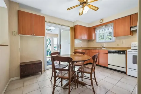 2330 Marine Drive Oakville ON L6L 1C3
