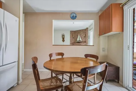 2330 Marine Drive Oakville ON L6L 1C3
