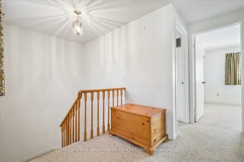 2330 Marine Drive Oakville ON L6L 1C3