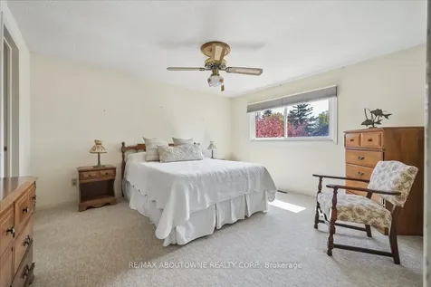 2330 Marine Drive Oakville ON L6L 1C3