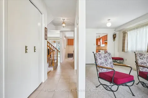 2330 Marine Drive Oakville ON L6L 1C3