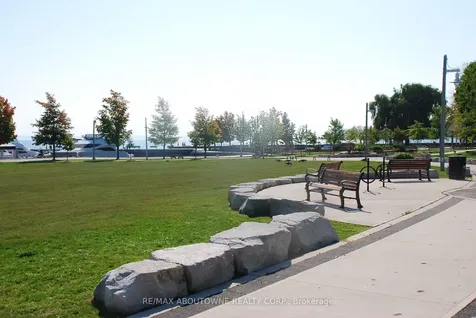 2330 Marine Drive Oakville ON L6L 1C3