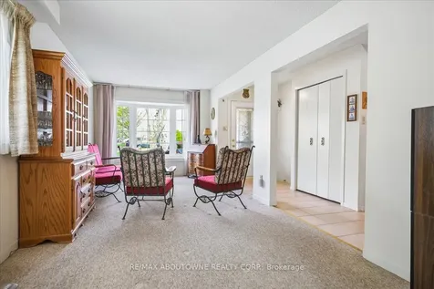 2330 Marine Drive Oakville ON L6L 1C3