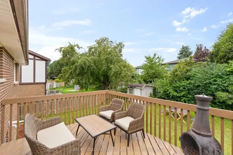7209 Fayette Circle Mississauga ON L5N 1Y5