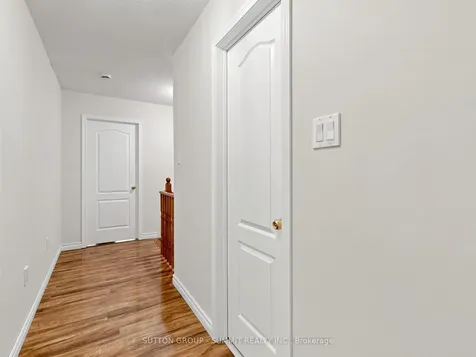 735 Maxman Street Mississauga ON L5R 0B3