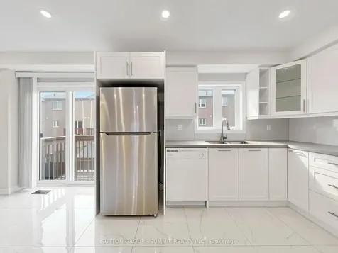 735 Maxman Street Mississauga ON L5R 0B3