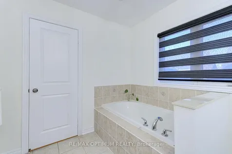 13 Fann Drive Brampton ON L7A 4L4