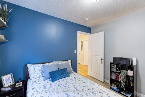 13 Fann Drive Brampton ON L7A 4L4
