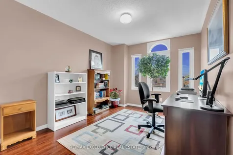4 Novella Place Brampton ON L6S 5X1