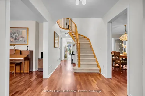 4 Novella Place Brampton ON L6S 5X1
