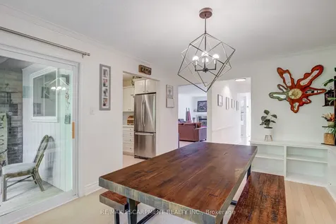 1560 Kerns Road Burlington ON L7P 3A7