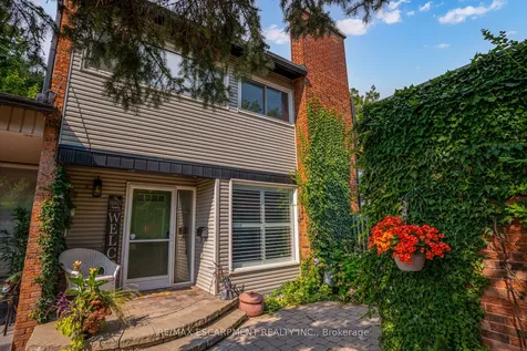 1560 Kerns Road Burlington ON L7P 3A7