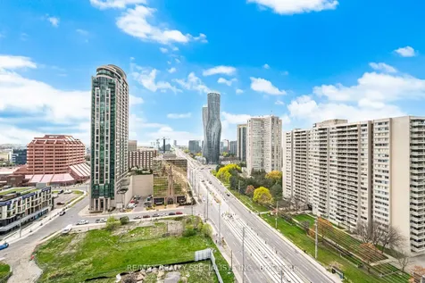 1 Elm Drive W Mississauga ON L5B 4M1