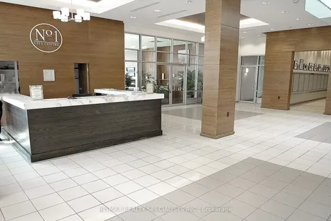 1 Elm Drive W Mississauga ON L5B 4M1