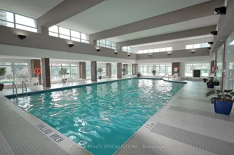 1 Elm Drive W Mississauga ON L5B 4M1