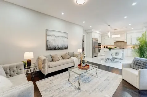 8 Settlers Field Road Brampton ON L6X 5P2