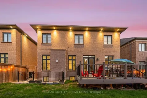 8 Settlers Field Road Brampton ON L6X 5P2