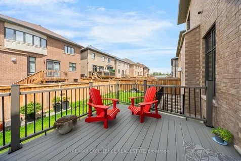8 Settlers Field Road Brampton ON L6X 5P2
