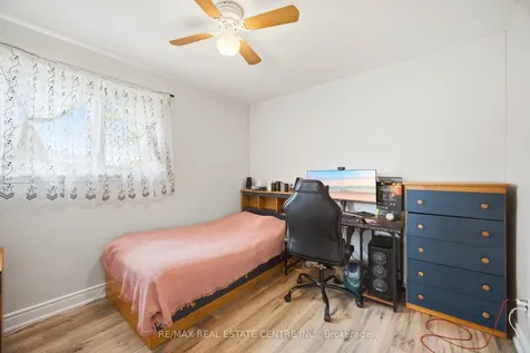 50 Esplanade Road Brampton ON L6T 2C8