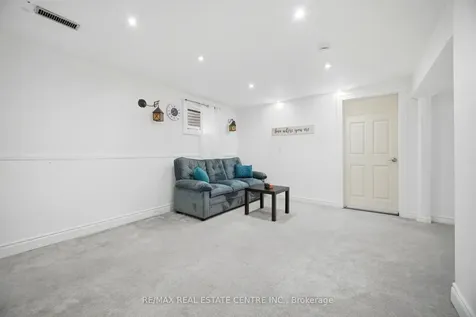 50 Esplanade Road Brampton ON L6T 2C8