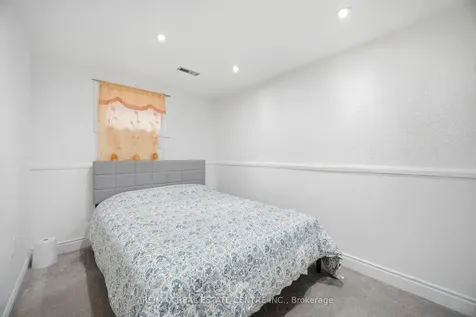 50 Esplanade Road Brampton ON L6T 2C8