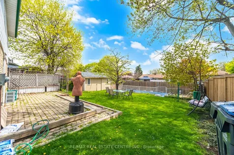 50 Esplanade Road Brampton ON L6T 2C8