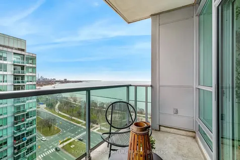 1910 Lake Shore Boulevard W Toronto ON M6S 1A2